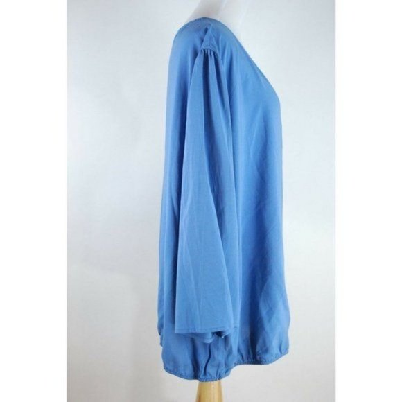 Faded Glory Surplice Top - Size 4X (26W - 28W) - Picture 4 of 9